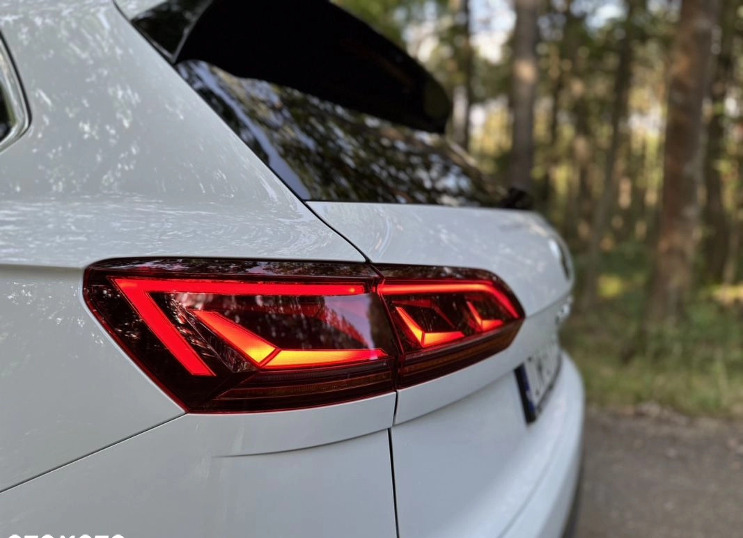Volkswagen Touareg cena 363900 przebieg: 12000, rok produkcji 2022 z Rogoźno małe 301